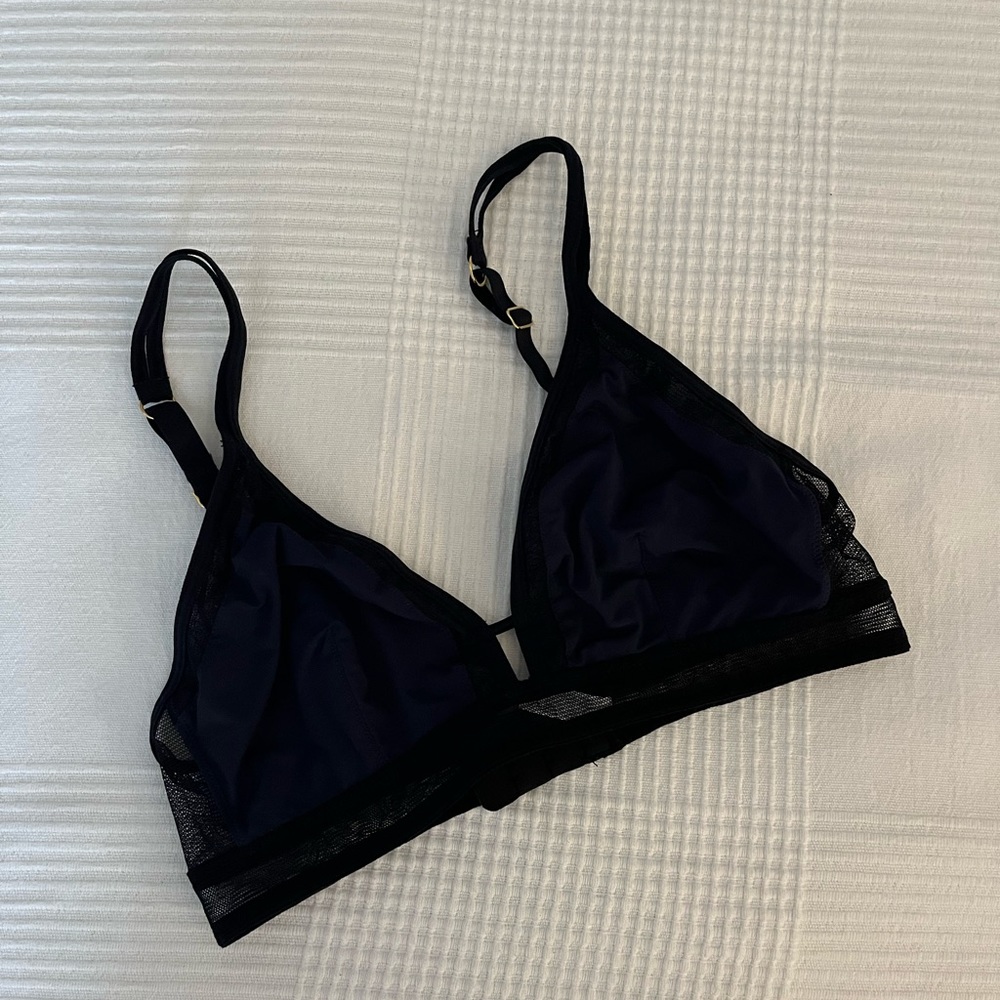 LIVELY BRALETTE